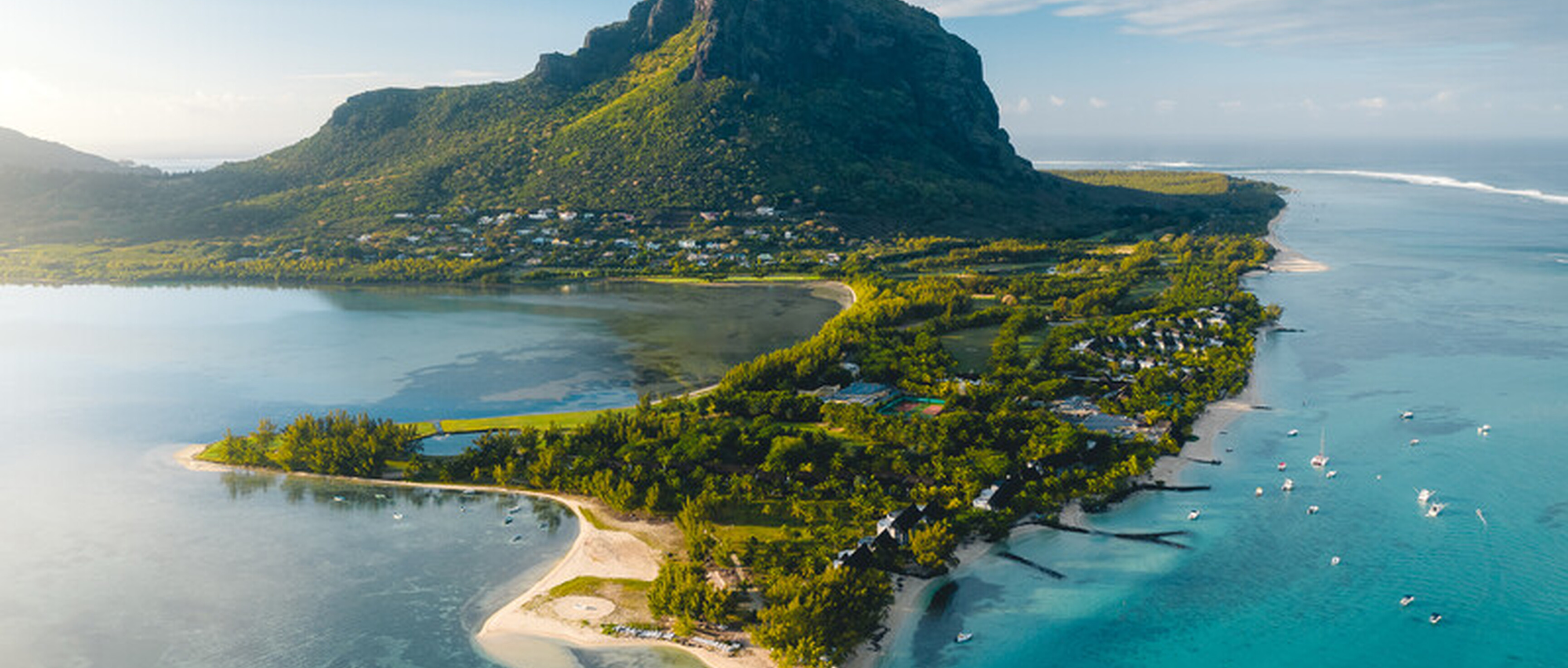 Image 2 - Paradis Beachcomber Golf Resort & Spa