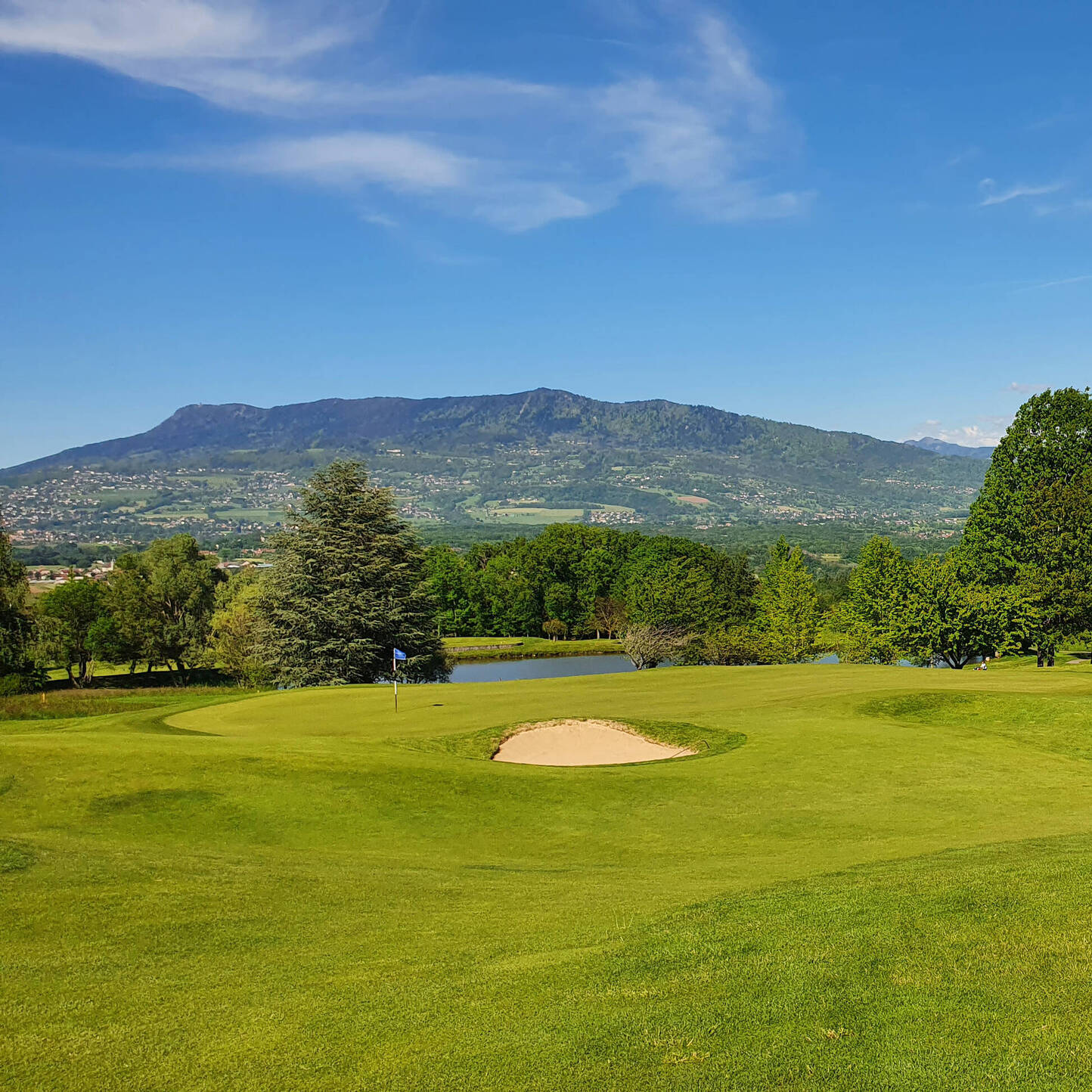 Oui - Golf Club Esery